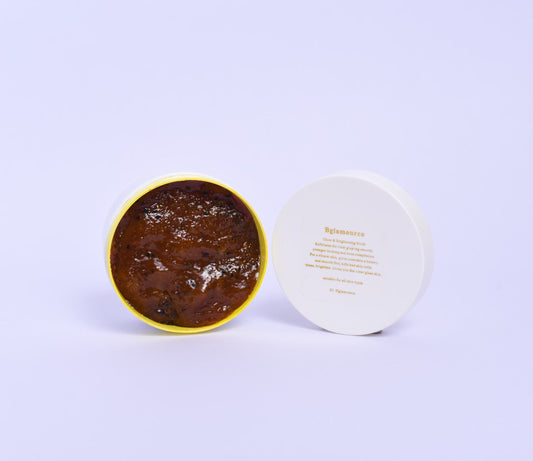 Glow and brightening scrub for face and body , fades scar adds buttery feel to skin, heals and tones. 100% natural and rich in vitamins